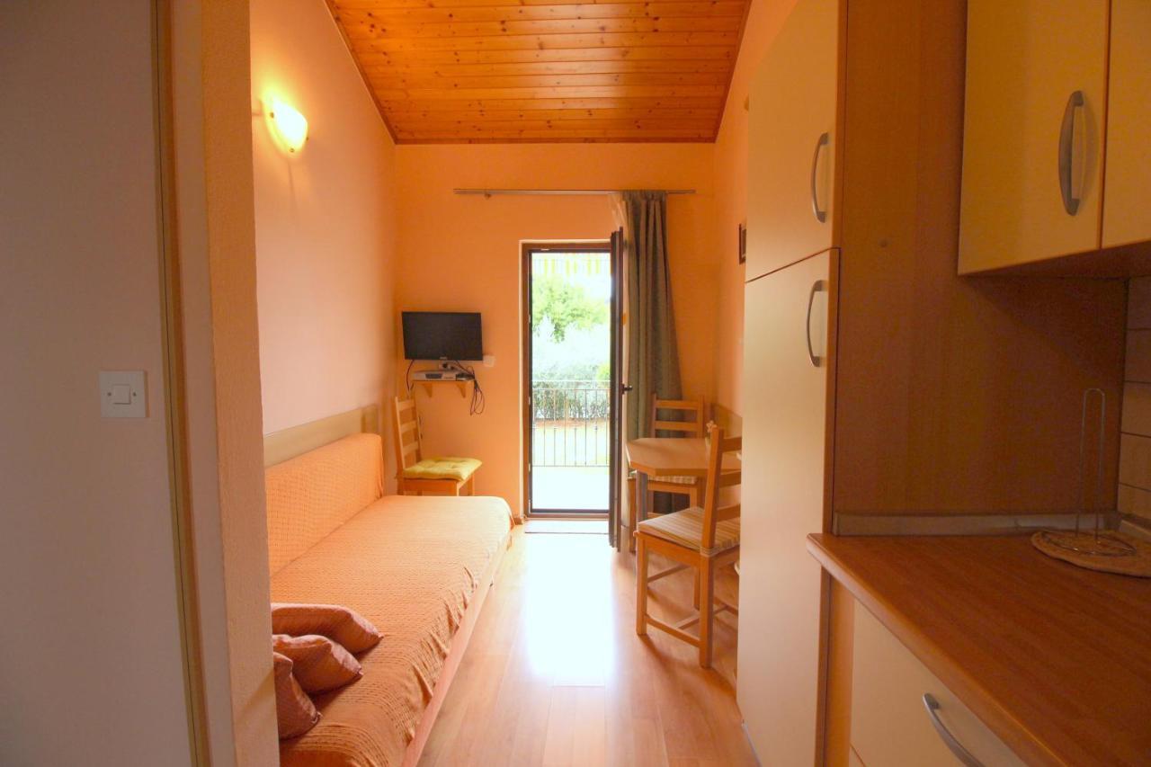 Apartmán Irena A2 Novigrad Istria Exteriér fotografie